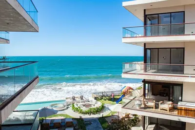 Image de Beach front, lujo y privacidad