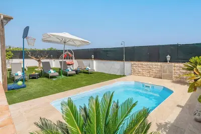 Image de Cortijo Camino de Enmedio Nerja by Ruralidays