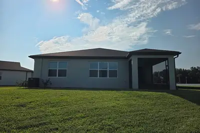 Image de Brand New Never Lived In\nHeart of Ocala area