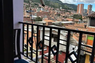 Image de Warm and central apartment in Bello