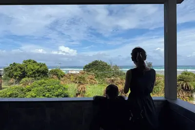 Image de Two seas Enjoying life with wild birds at Yamamot / Amami Kagoshima