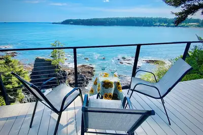 Image de Oceanspray:2-bdrm apartment where you'll feel the ocean spray!