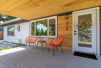 Image de Modern Family- Friendly 4br w/ Ac + Yard Near Airport