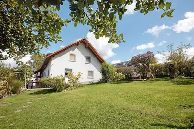 Image de Appartement 'Avec 60 m²' avec jardin commun et Wi-Fi