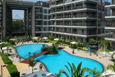 Image de Diamond In City Luxury One Bedroom Duplex With Pool View By Zenora Living