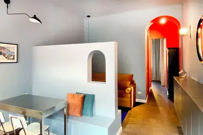 Image de Cerulean Apartment Prada District Foundation, 200 meters metro stop Lodi