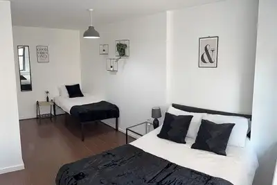 Image de Spacious 3-Br Apt in Jewellery Quarter, Birmingham