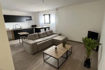 Image de Appart T2   lumineux   calme à 3 min des commerces – Proche Perpignan & plages