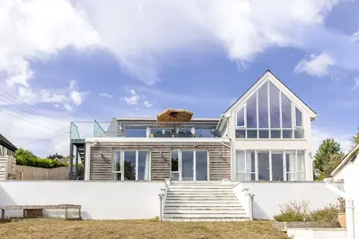Image de Sea Holly House – Luxury Coastal Retreat with Panoramic Sea Views in Beer