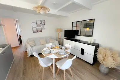 Image de Le Côtier, charmante maisonnette en bord de plage