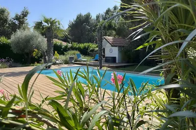 Image de Maison de vacances 'Gîte 2 Lac Nature Piscine' avec piscine partagée, Wi-Fi et climatisation