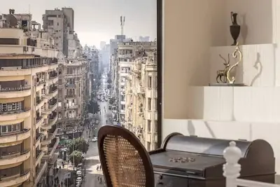 Image de ~Sunny Vintage Haven\" Dual Balcony, Panoramic View