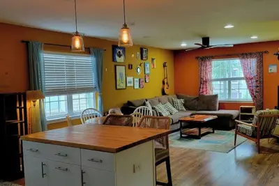 Image de 2br + Office • Steps to NoDa & Plaza Midwood