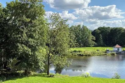 Image de \"Romantic time-out at the weir - café and nature right on the doorstep\"