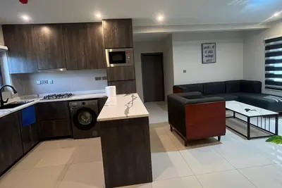 Image de Charming 1-bedroom apartment in welcoming Greater Accra Region with Ac