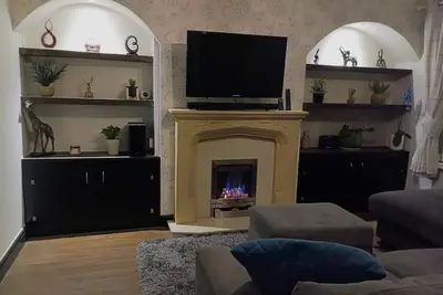 Image de Cosy home in Walsall. 4 Bedroom House close to local amenities with free parking