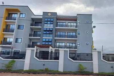 Image de October Apartments 2 2 ensuite bedroom Vacation Home / Apartment in Kasoa 3