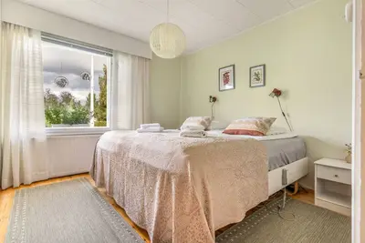 Image de Spacious Riverside House with Private Sauna & Free Parking