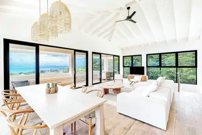 Image de Luxury villa with spectacular views of Pavones point surf break