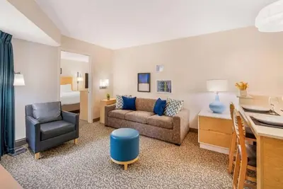 Image de 2 Suites with Full Kitchen Near Carowinds Amusement Perfect for Long Vacations