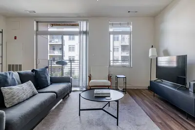 Image de Blueground | Bleachery, pool, nr Charles River