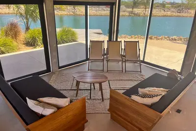 Image de Relaxing tropical villa with private plunge pool, open layout & canal water view