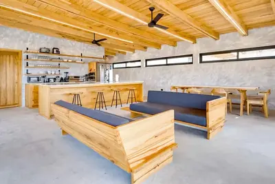 Image de Tranquil waterfront villa with private plunge pool, deck & full kitchen