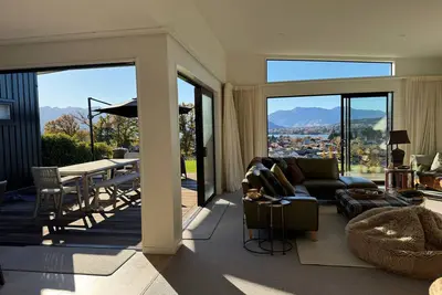 Image de Wānaka Gem - Views, Sun & Comfort