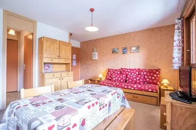 Image de Studio confortable avec belle vue sur les montagnes proche des pistes