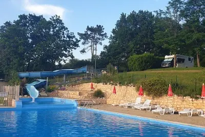 Image de Chalet spacieux 85m² pour 6 personnes avec poêle à bois