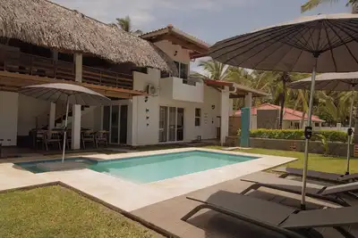 Image de Stylish 4br Amatecampo Beach Getaway -Perfect for Families and Special moments