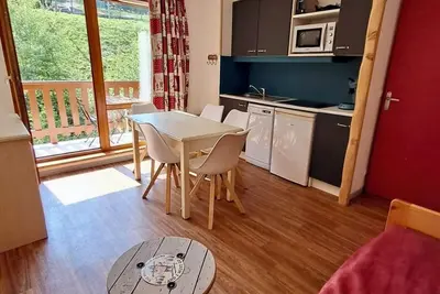 Image de Pied Des Pistes 5 personnes avec balcon