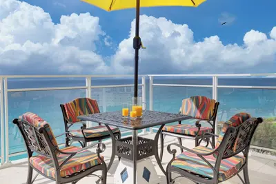 Image de Chic 1-bedroom apartment with fitness room and Ac in welcoming Sint Maarten