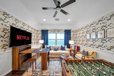 Image de Heights Lounge ● Game Room ● Grill ● Fireplace