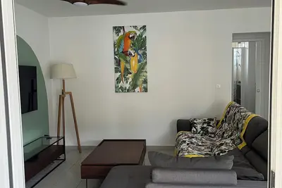 Image de Appartement pour 4 personnes au coeur de Saint François avec tout le confort