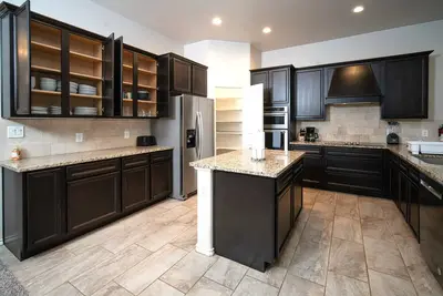 Image de Superb 4-bedroom house in Midland