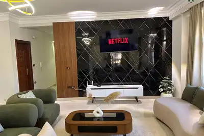 Image de Sky Lounge - pristine 2 bedroom apartment By Bc Residence.