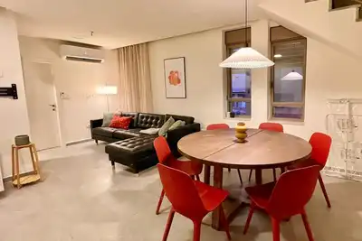 Image de 3br Gem in Nachlaot