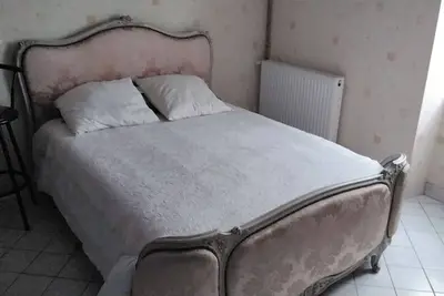 Image de Maison de campagne avec commerce à proximité avec piscine et très beau jardin