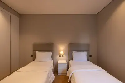 Image de Monochrome - 3 Bedroom - Garden View - Tf