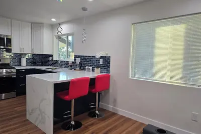 Image de New Luxury apartment with Ac / Free parking