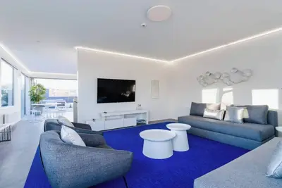 Image de Central Dunedin Modern Penthouse by Aotearoa Escapes