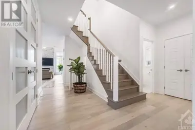 Image de Stunning Home close to Ottawa