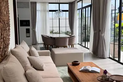 Image de 3br Luxury Style Ubud Villa Bali with Pool Ricefield View 10 mins to Ubud Palace