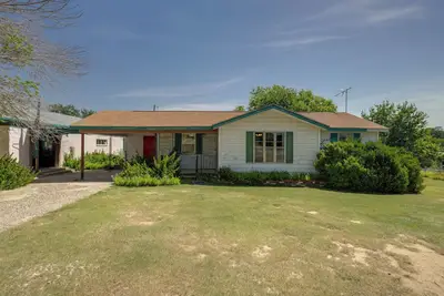 Image de Hike From Your Door! Pet-Friendly Whitney Home