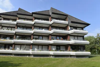 Image de Modern apartment in a central location, close to the beach, with elevator and underground parking.