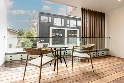 Image de Lux 4b Holiday House in Greenlane - ASBshowgrounds