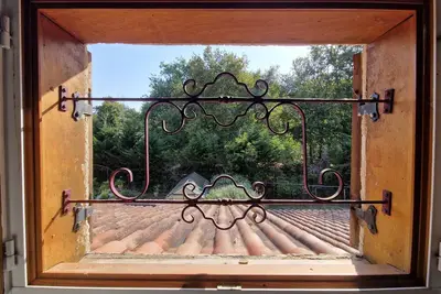 Image de Gîte familial au calme avec piscine, vue chevaux