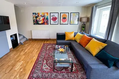 Image de Stylish Stratford-upon-Avon Stay -Sleeps 6 - Secure Gated Parking