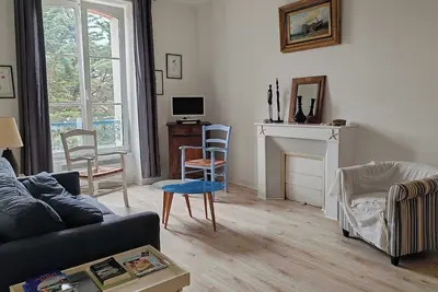 Image de Appartement lumineux avec accès privé à la plage